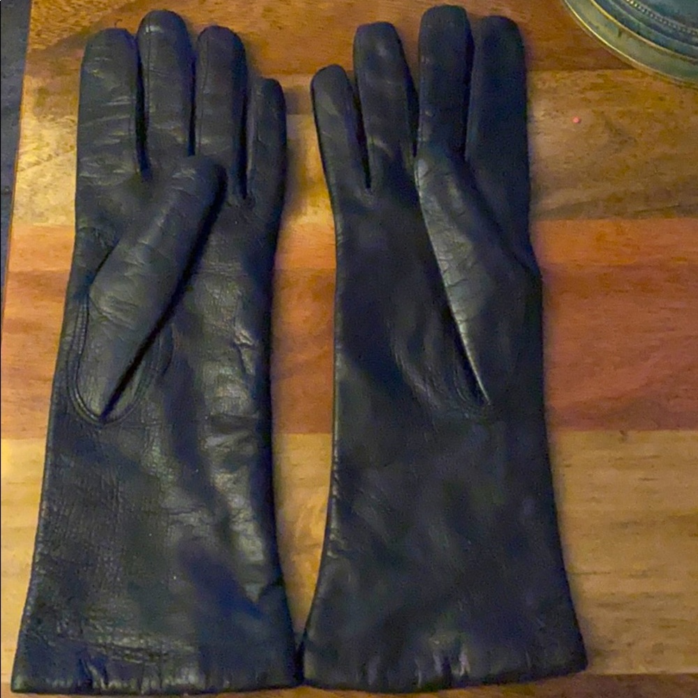Portolano Black leather gloves